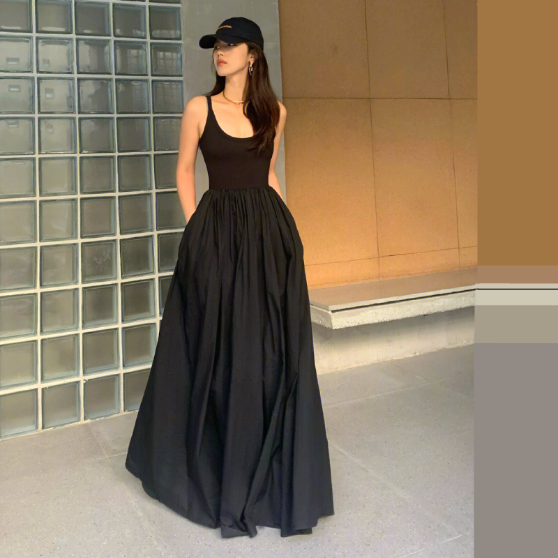 Summer suspender dress women's high-end sense of giant thin long skirt black banquet dress mopping skirt inner skirt