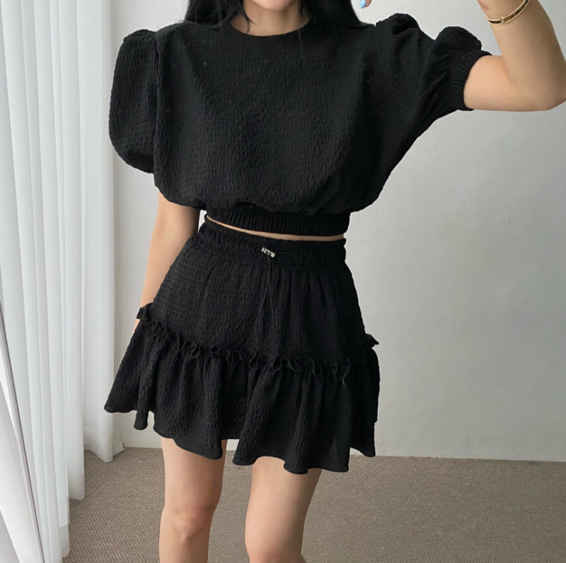 Original Puff Sleeve Top + Drawstring Skirt with Wood Ears Fashion Set