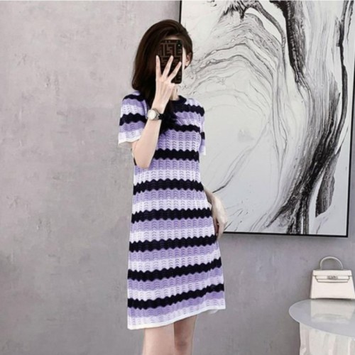 Summer new ice silk knit skirt French niche design striped temperament short skirt slim casual dress