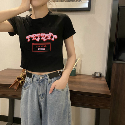 Short women's top cotton European and American style hot girl navel design sense niche black short-sleeved t-shirt loose summer tide