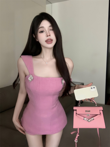 Real shot real price Xiaoxiang Temperament Suit Diamond Buckle Slim Long Vest Bow Knot Suspender + Shorts Two-piece Set