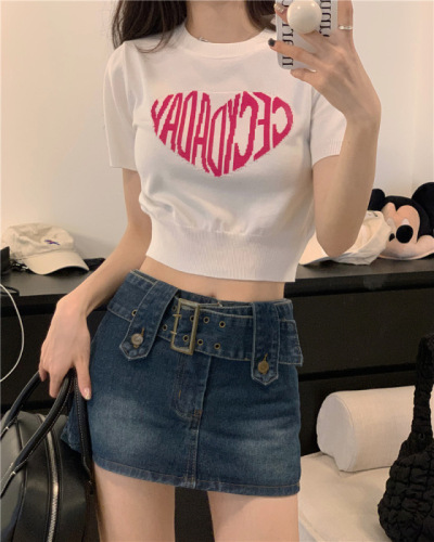 Retro love short knitted sweater spring and summer 2023 new style sweet and cool pullover short-sleeved T-shirt top women's fashion