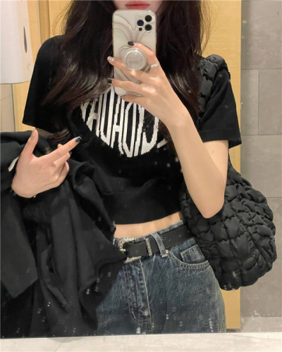 Retro love short knitted sweater spring and summer 2023 new style sweet and cool pullover short-sleeved T-shirt top women's fashion