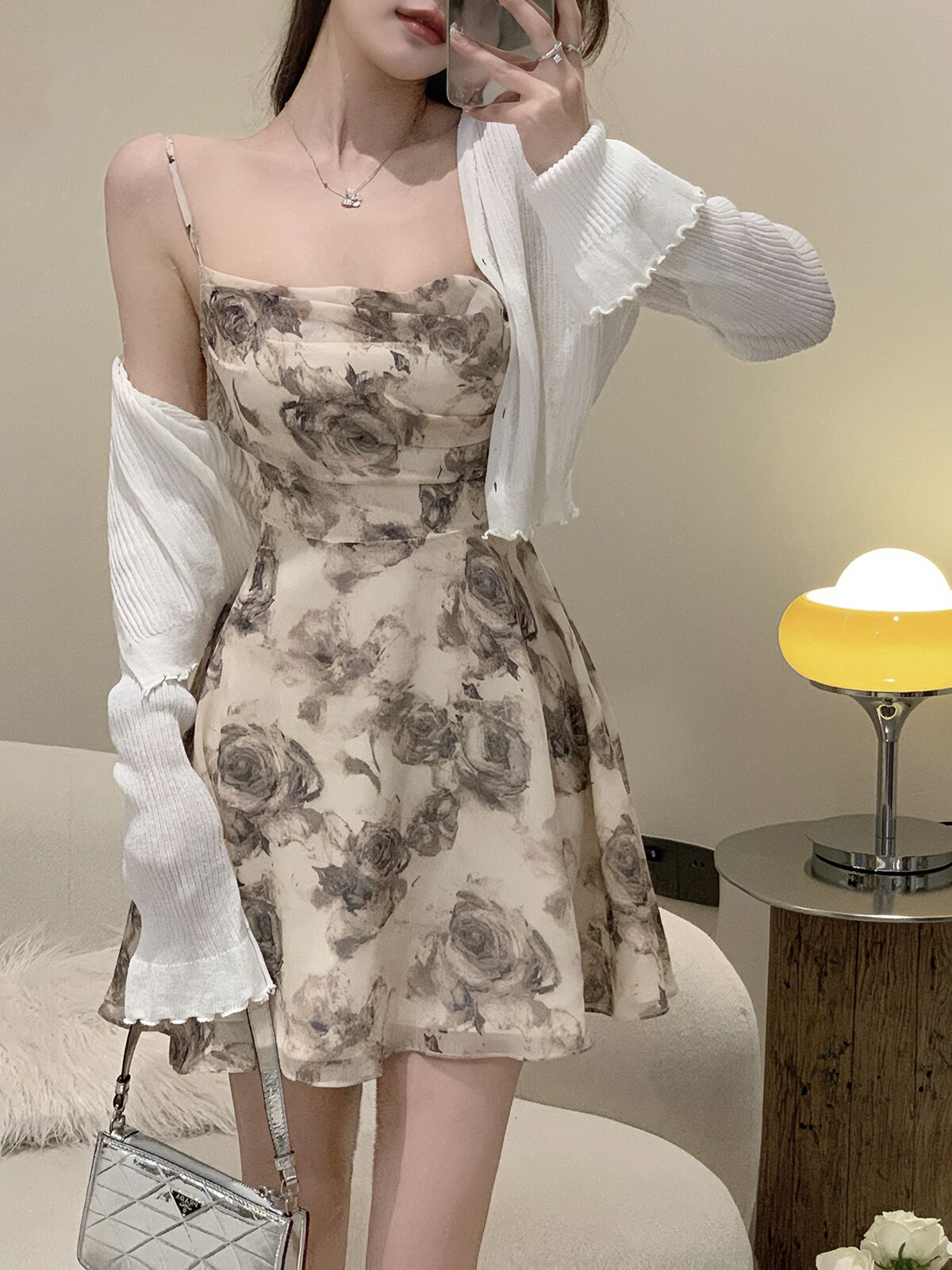 JustQin April 13 new afternoon apricot tea ink painting French swing collar suspender dress female