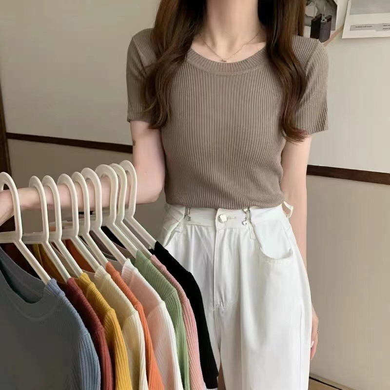 Ice silk knitted short-sleeved t-shirt women's clothing 2022 new ins trendy slim all-match bottoming shirt round neck short top