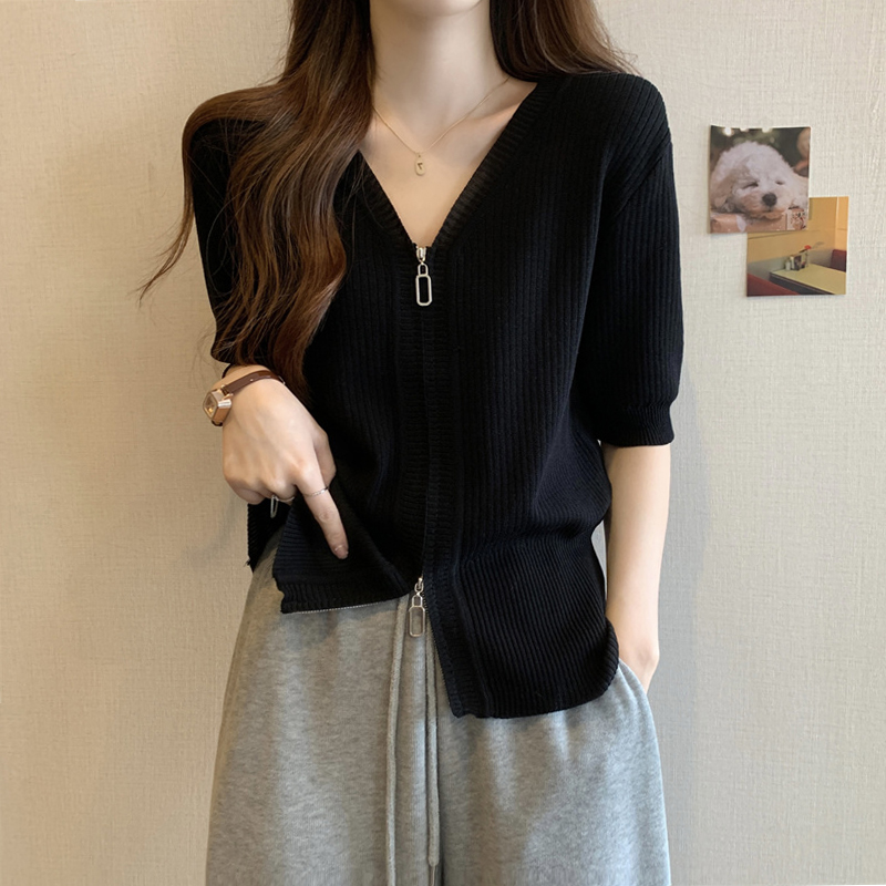 Large size women's Korean version of the belly cover ice silk short-sleeved knitted sweater women's summer fat mm thin zipper front shoulder bottoming shirt