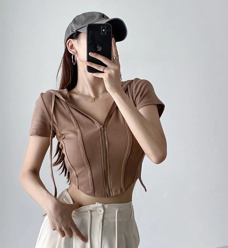 American Spice Girl Wind Fishbone Line Short-sleeved Cardigan Women Summer Thin Section Slim Slim Short Section Navel Hooded Top