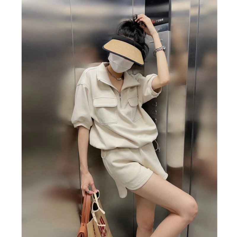 Casual sports suit women's summer fashion fried street small man wear a whole set of sweater short-sleeved shorts two-piece suit