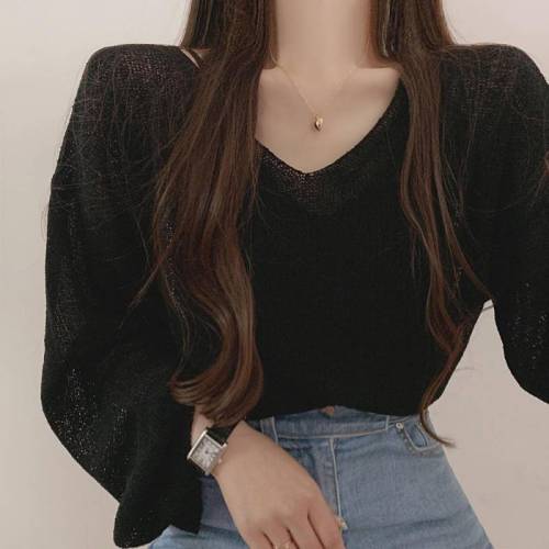 Lace-up top women's summer knitted air-conditioning shirt women's thin section 2023 sunscreen clothing design sense open back tie loose long-sleeved
