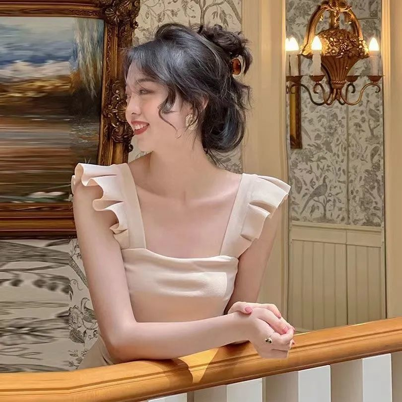 SY *** style gentle tight dress female 2022 summer new French style pure desire white suspender skirt