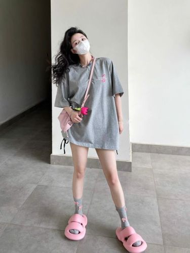 Cotton gray letter short-sleeved t-shirt women  new loose sweet cool design chic Hong Kong style top