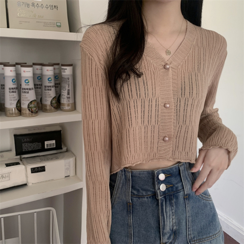 Real price new Korean version thin section V-neck knitted long-sleeved sunscreen cardigan short coat
