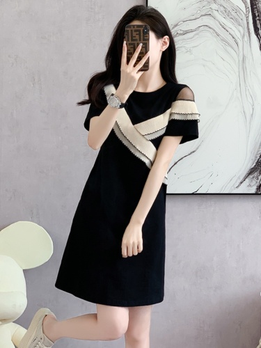 Mid-length loose thin irregular dress female  summer Korean version new design short-sleeved T-shirt skirt