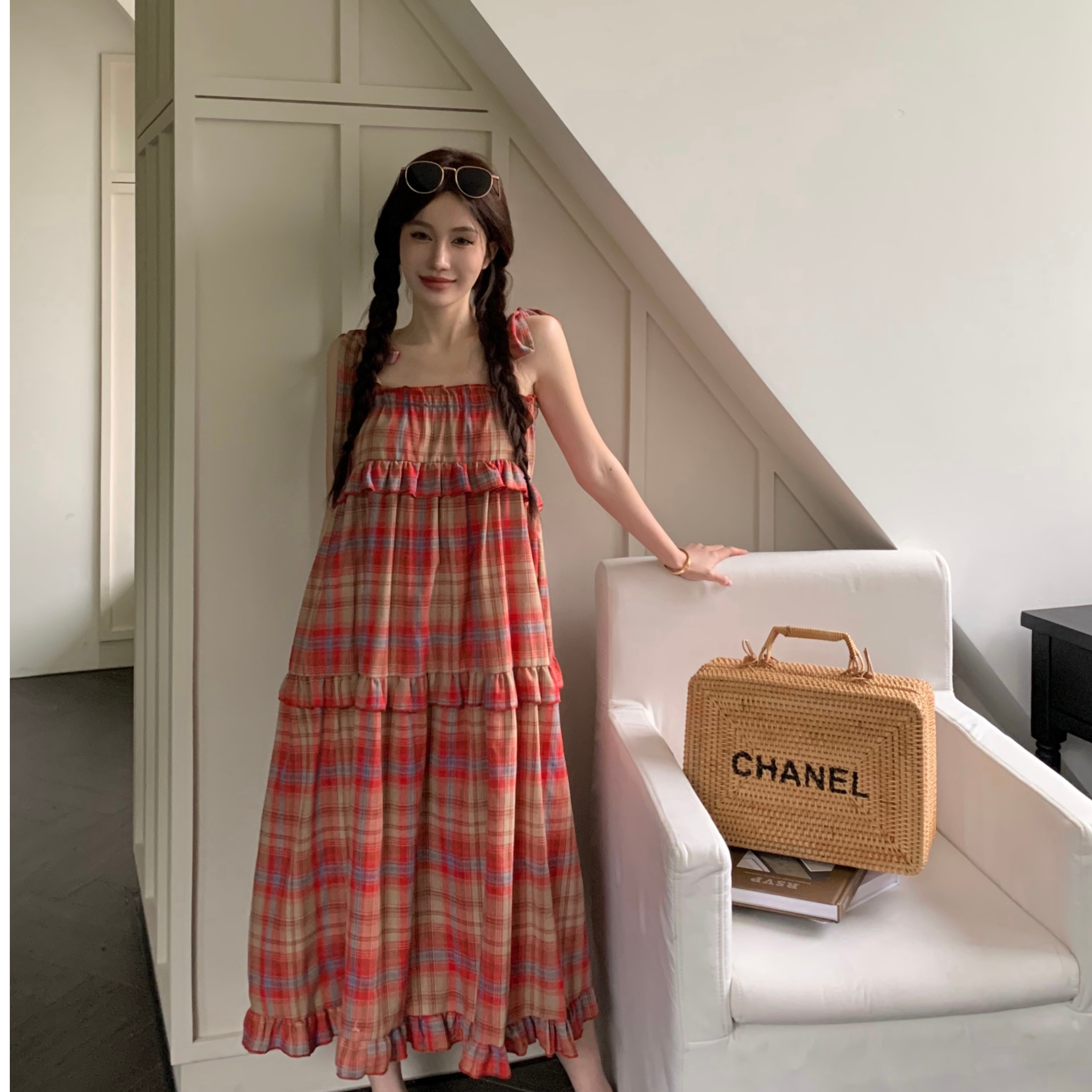 Summer new tea break French suspender skirt women's loose waist a-line thin cake skirt small one-piece skirt