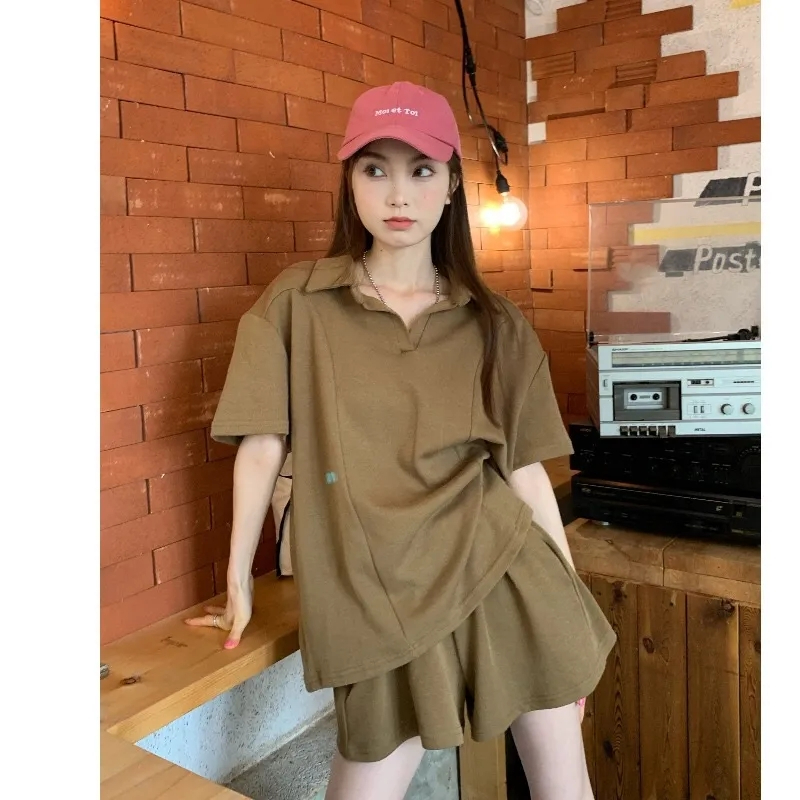 Simple and versatile polo collar short-sleeved T-shirt top + casual shorts chic and unique suit female sports and leisure all-match