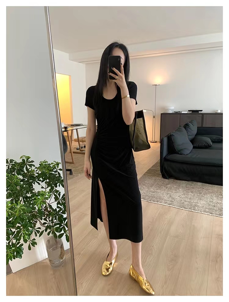 Sweet and Spicy Pure Desire 2023 Summer New Short-sleeved Slim Dress Long Knitted Skirt with Hips