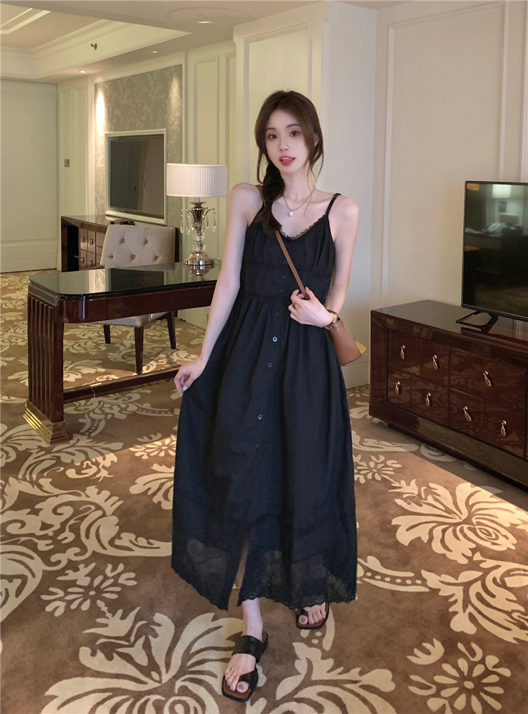 Real price!  First love small fresh lace lace suspender skirt female Korean version sweet V-neck single-breasted dress