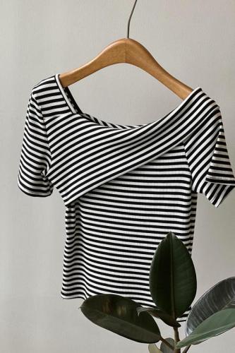 Real shot~Design sense strapless short-sleeved striped T-shirt female  summer temperament self-cultivation niche sloping shoulder top