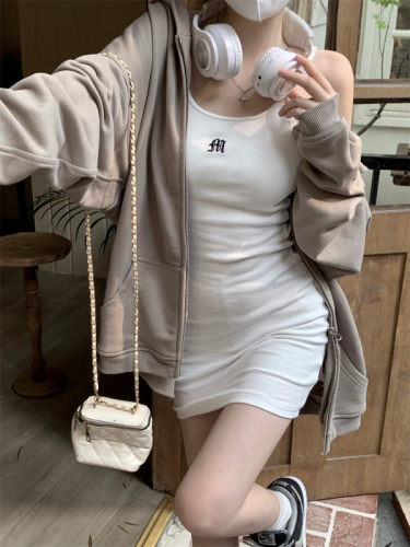 Sports embroidery sling dress female summer pure desire wind short skirt white sweet hot girl tight sexy bag hip skirt