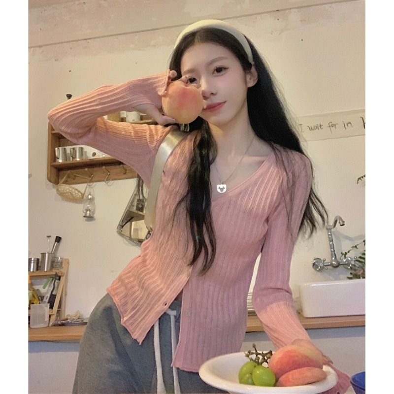 Chic and beautiful v-neck knitted sunscreen cardigan women's summer thin section sweet and spicy wind ice silk jacket tea tea top