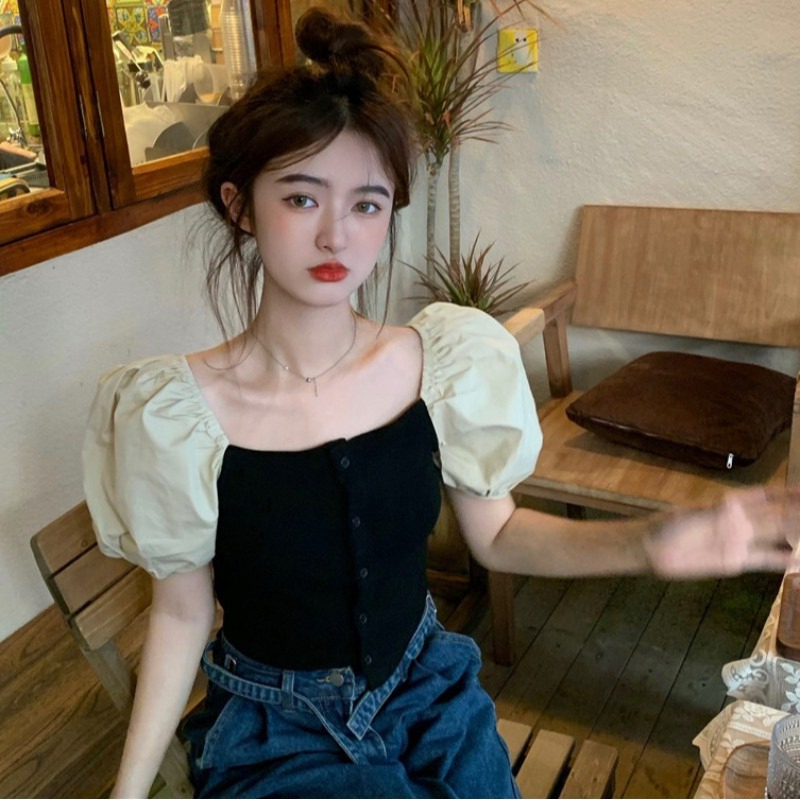 2023 summer new slim design sense French retro square collar collarbone short-sleeved shirt short top women's fashion