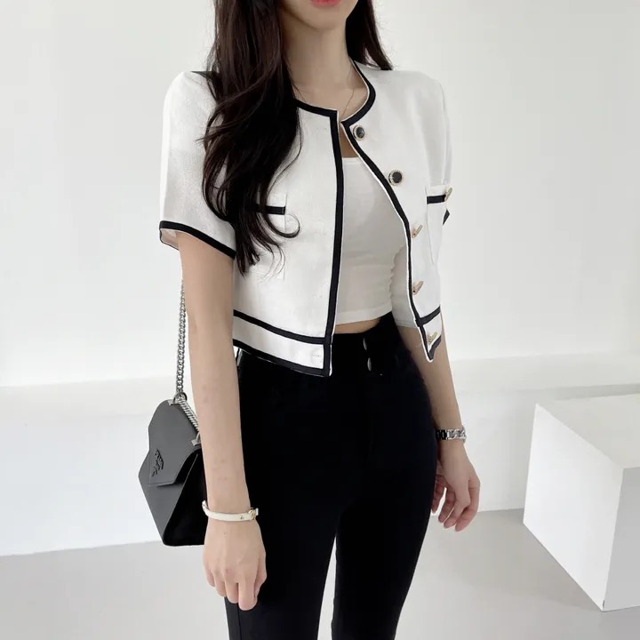French-style small fragrance round neck color contrast single-breasted short jacket top