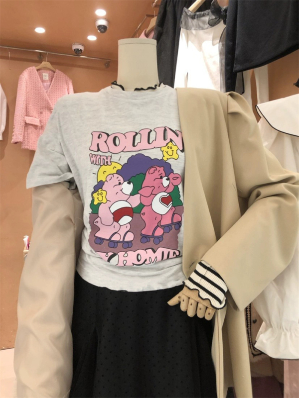 Korea Dongdaemun 2023 Summer New Loose Age Reduction Fashion Cartoon Letter Print Versatile Short-sleeved T-shirt Women