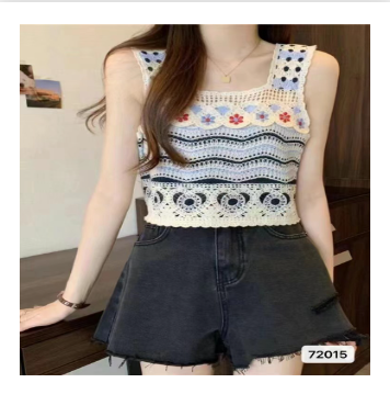 2023 summer new design sense fresh and sweet square collar hook flower hollow all-match vest
