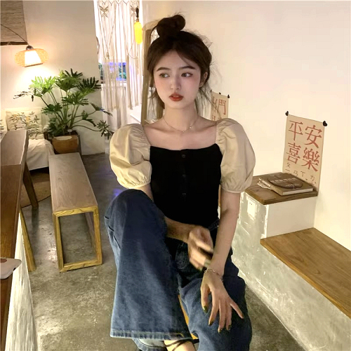  summer new slim design sense French retro square collar collarbone short-sleeved shirt short top women's fashion