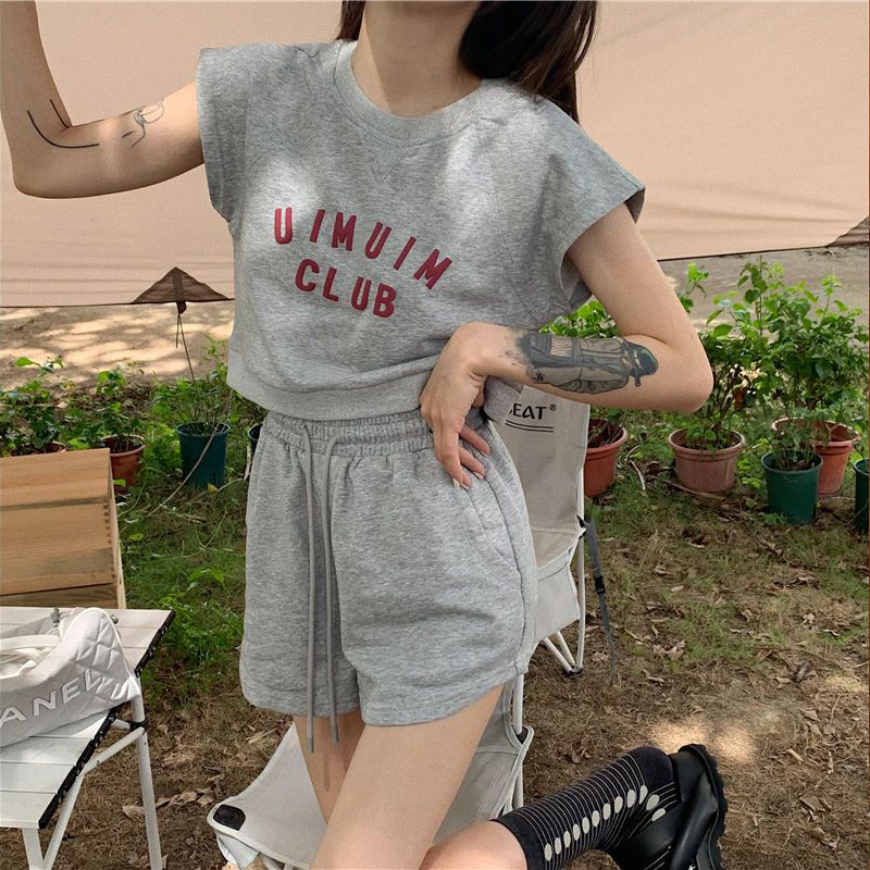 Casual fashion suit short top women's 2023 summer new short-sleeved T-shirt sportswear shorts two-piece set