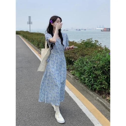 V-neck floral dress women  summer new waist slimming long skirt gentle wind short-sleeved super fairy tea break skirt