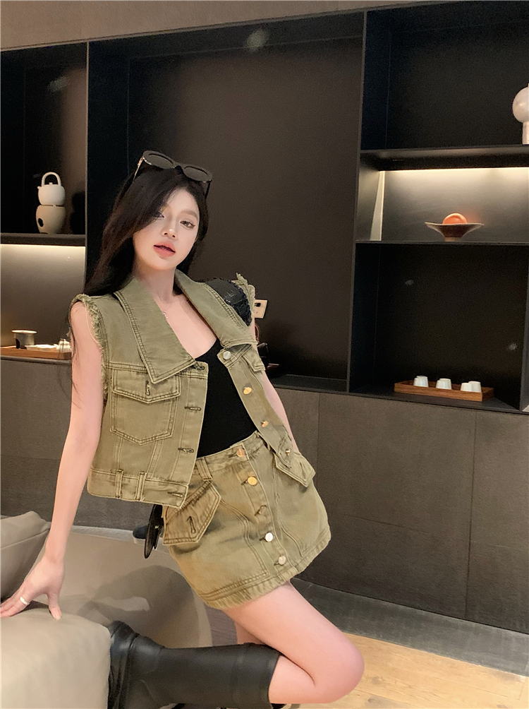 Real price!  Hong Kong Style Retro Denim Tooling Vest High Waist Skirt Two-piece Trendy