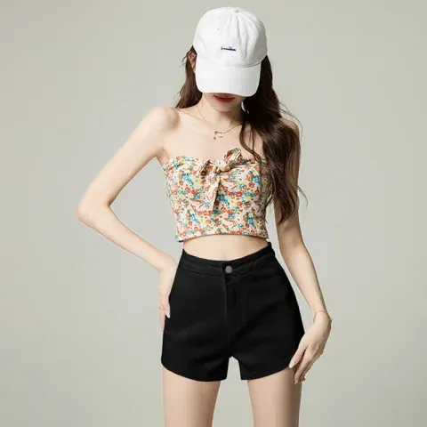High-waist niche elastic denim shorts women's spring and summer 2023 new sexy tight-fitting bag hip slimming high-elastic hot pants