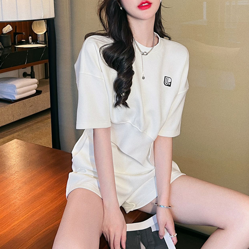 Sports and leisure suit women's summer 2023 new loose and thin foreign style fashionable and irregular design two-piece suit