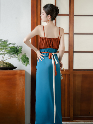 Real shot Spring and summer Hanfu women's improved wide-sleeved gown bottoming vest suspenders Han element short skirt suit