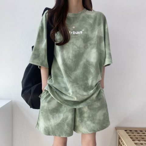 Sports and leisure suit women's summer thin section 2023 new small man can be salty or sweet top shorts two-piece set