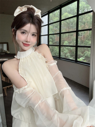 Real shot French strapless halter neck gentle temperament long-sleeved sunscreen dress real price