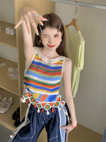 Real price real price Thai rainbow camisole summer hot girl hollow crochet short knitted top