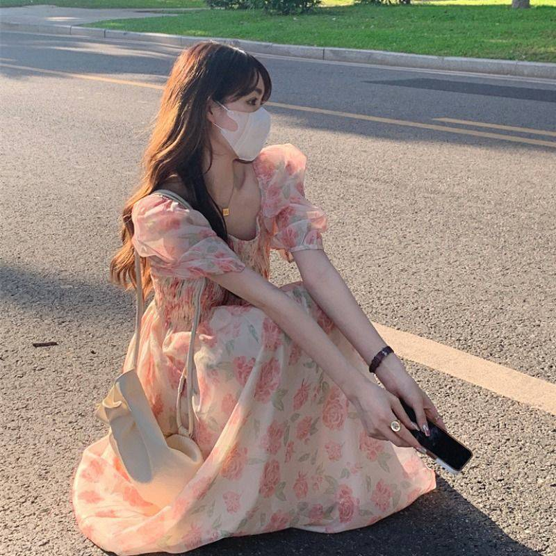 Super fairy student skirt new 2023 dress spring and summer high-end floral hot girl skirt gentle plant flowers