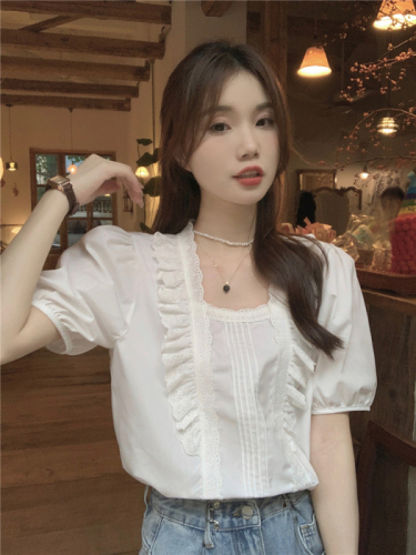 Real price!  Korean gentle wind lace square collar short-sleeved shirt top women's French loose white shirt