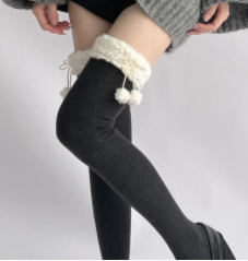 High socks, fur ball socks, lamb velvet over the knee socks, warm autumn and winter, Japanese splicing lace terry socks, sweet