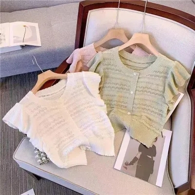 2023 summer new Korean style fashion sweet temperament jacquard short-sleeved knitted cardigan women's loose all-match short top