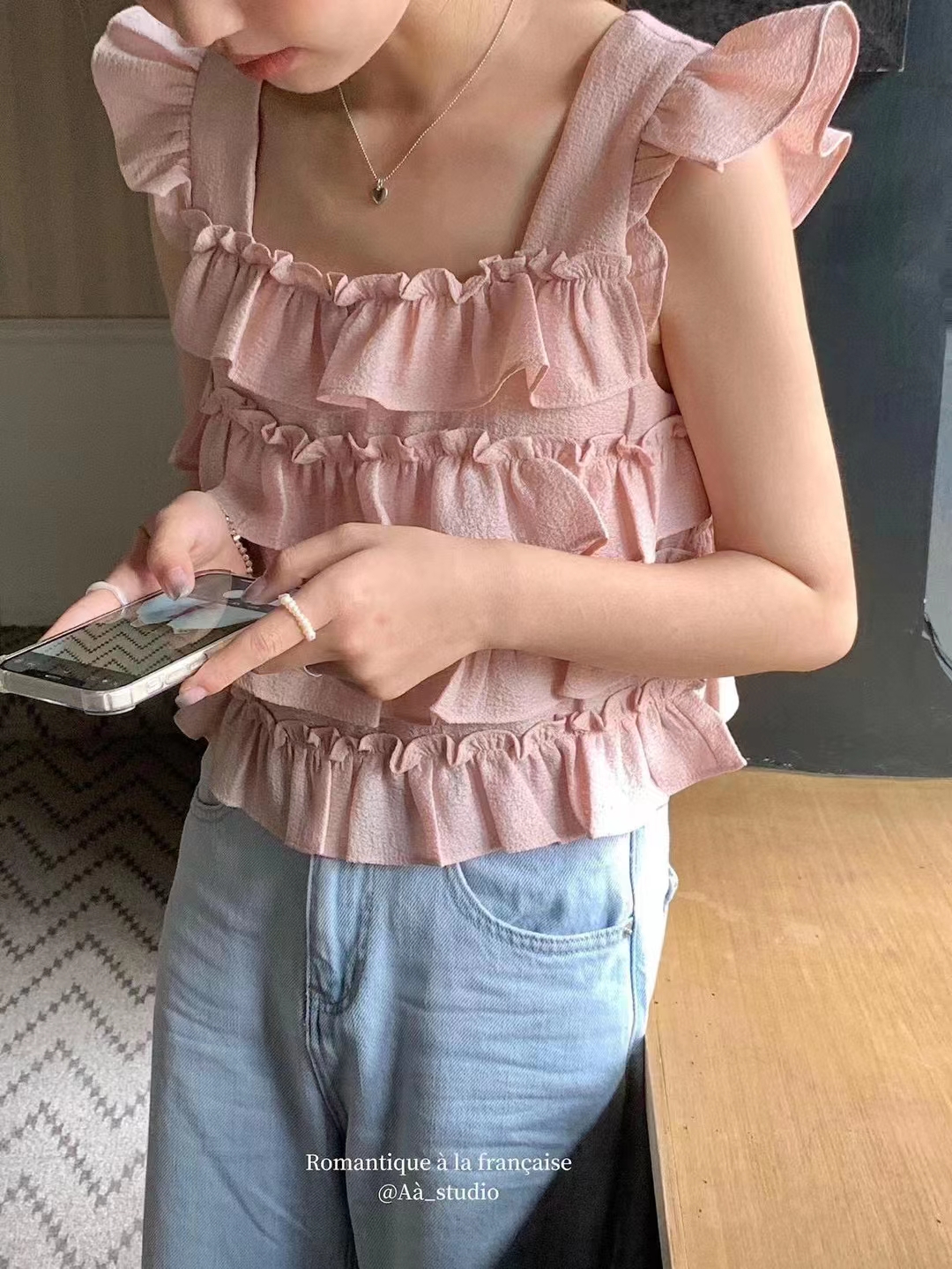 Korean version of sweet temperament lotus leaf camisole female summer 2022 new style French shirt with flying sleeves