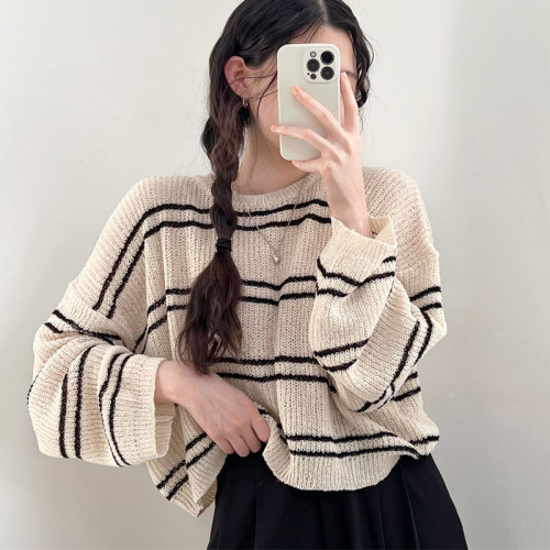 Korean spring and summer thin section long-sleeved loose all-match knitted hollow short air-conditioning blouse striped sunscreen top