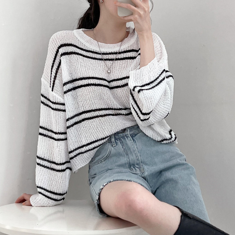 Korean spring and summer thin section long-sleeved loose all-match knitted hollow short air-conditioning blouse striped sunscreen top