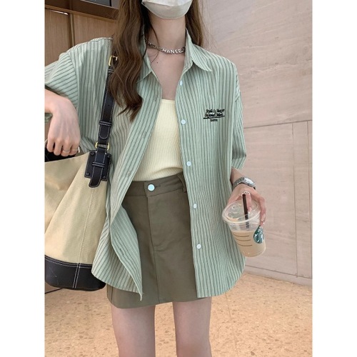 Commuting white and green striped shirt female polo collar design letter embroidery loose casual short-sleeved top all-match