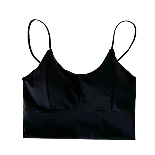 The real shot is not reduced. The ice silk camisole has a design sense inside, and the outside wears a beautiful back.