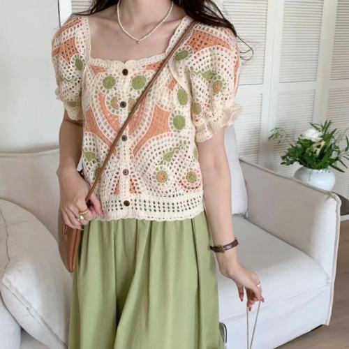 Crochet hollow knitted sweater women's short-sleeved summer  new fashion age-reducing sweet chic short top