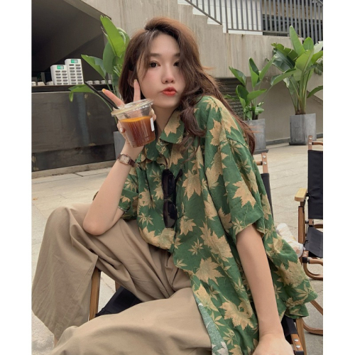 Retro Hong Kong style floral casual short-sleeved shirt women's spring 2023 new single-breasted button loose slimming all-match top