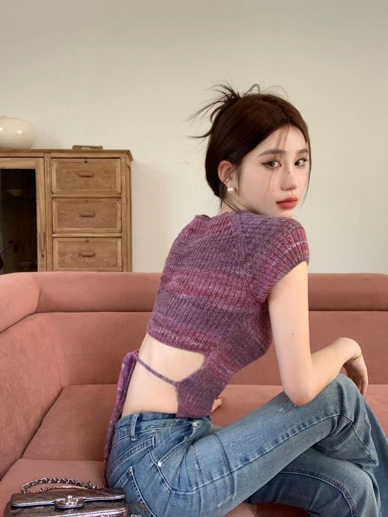 Spice girl short square collar striped knitted short-sleeved t-shirt women's summer design sense niche chic unique strap top~